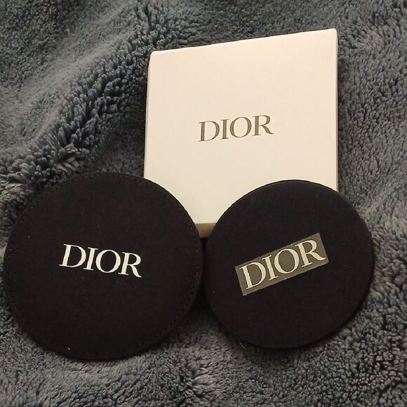 Dior Compact Mirror - Picture 2 of 4